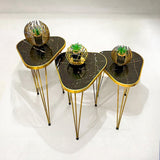 3 Nesting Table Triangular table 1701